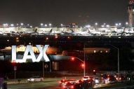 三大航暂停12月上旬飞洛杉矶航班，预计12月运费还会上涨