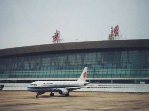 武汉宣布发展“双枢纽”航空货运网